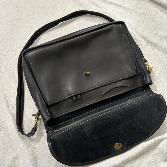 Laura USA Vintage Black Messenger Bag Genuine Leather with strap & handle - Picture 13 of 13